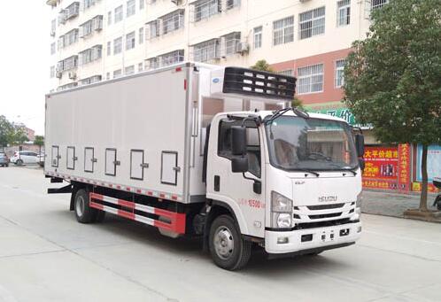五十铃700系列6.8米雏禽运输车