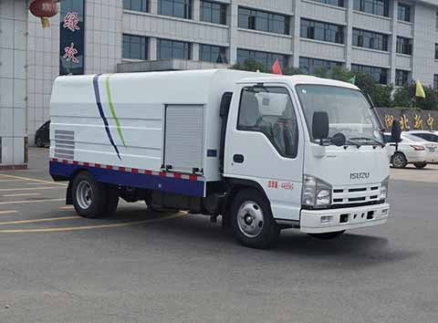 五十铃120马力路面养护车